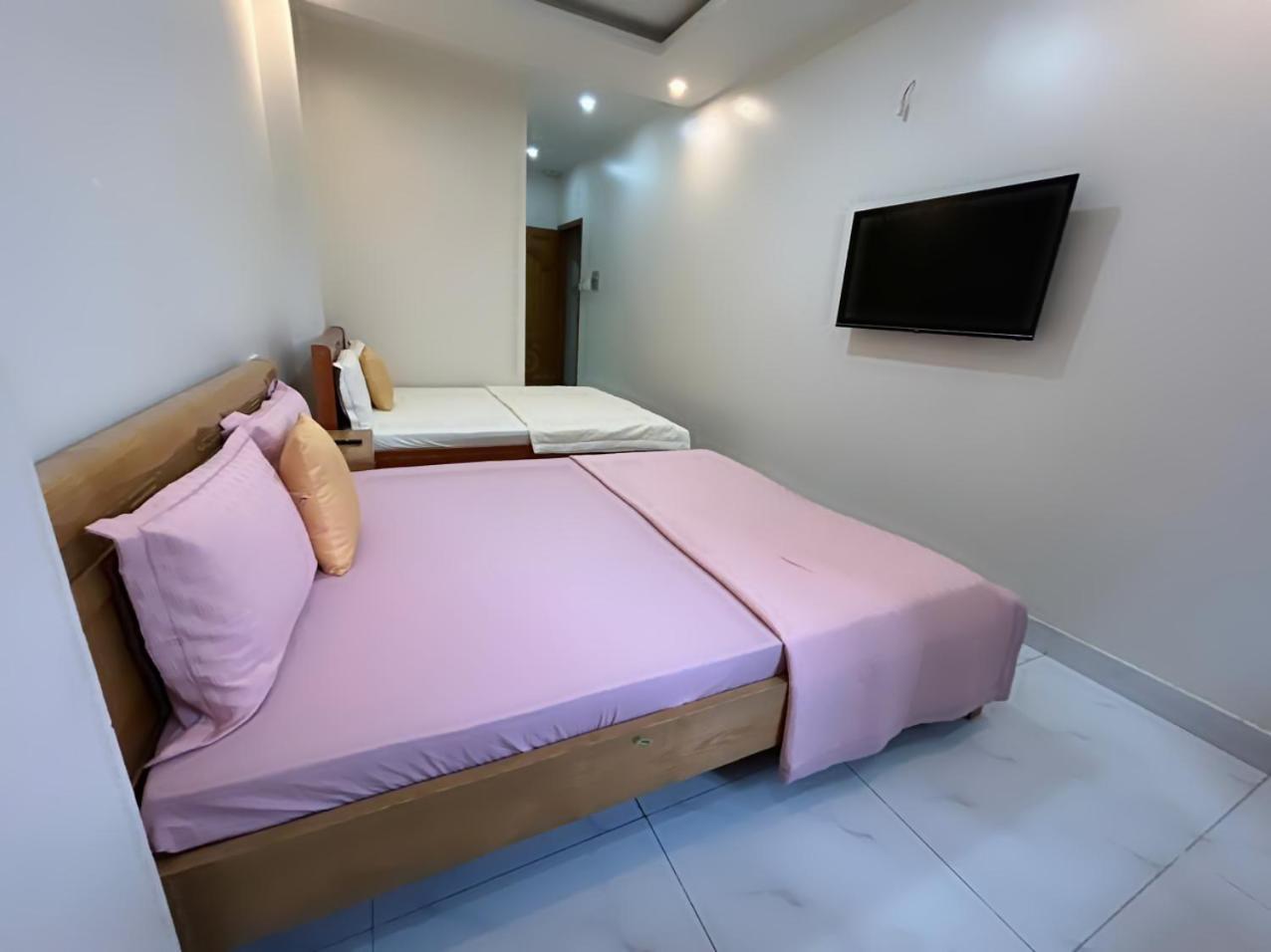 Ngoi Sao Nho Hotel Хошимин Экстерьер фото