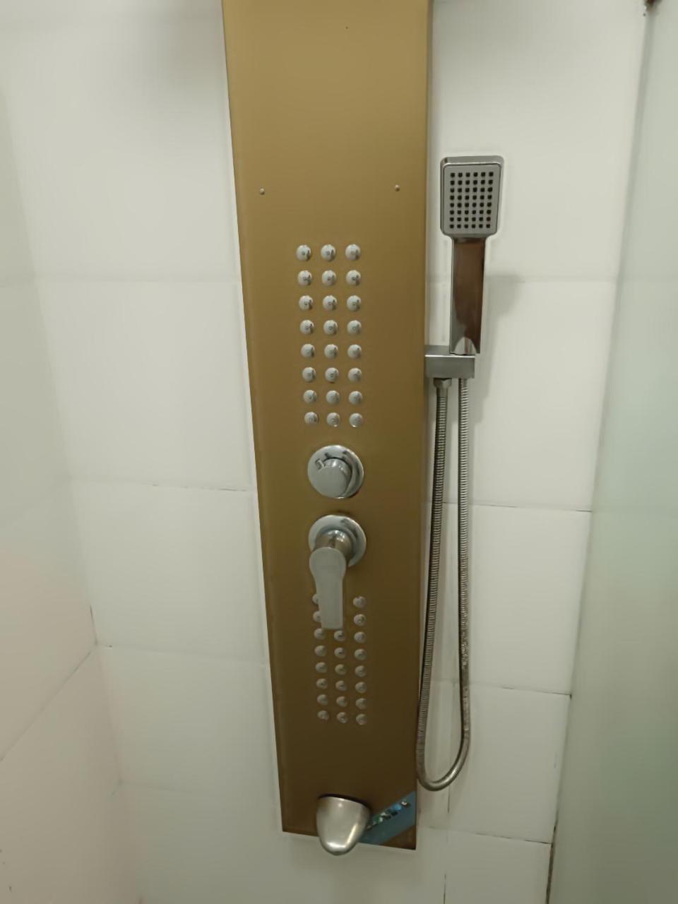 Ngoi Sao Nho Hotel Хошимин Экстерьер фото
